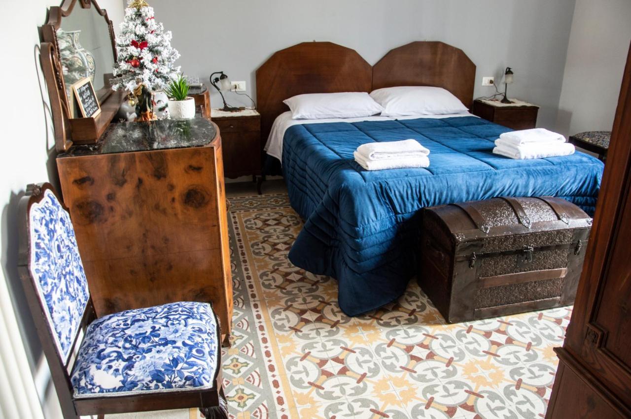 Battisti 18 Vintage Casa de hóspedes Palermo